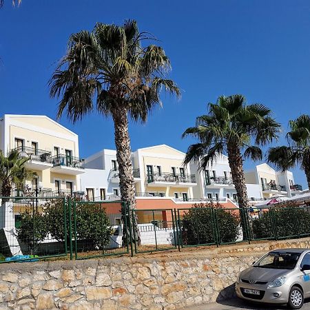 Camari Garden Hotel Apartments 雅拉尼奥 外观 照片