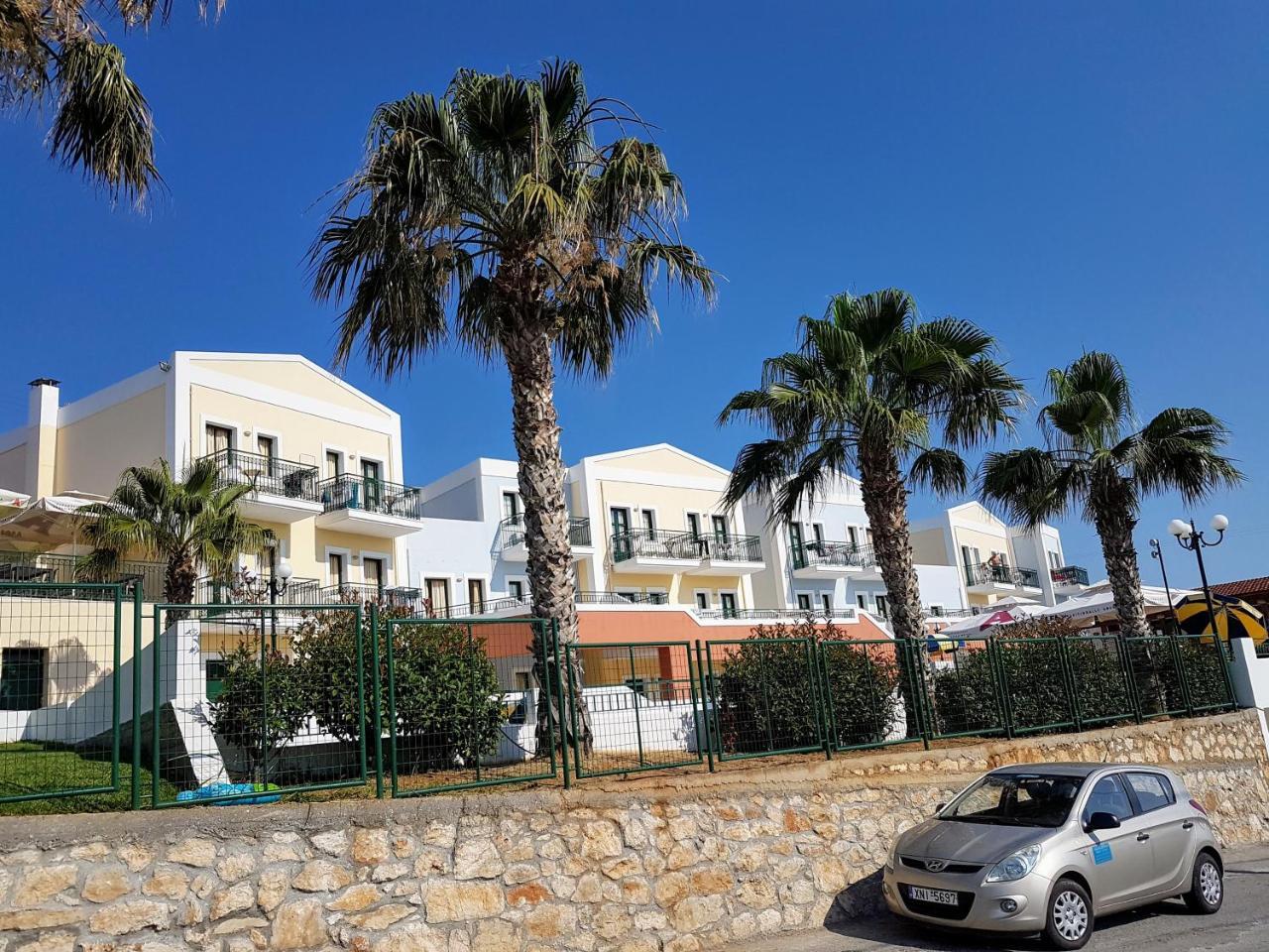 Camari Garden Hotel Apartments 雅拉尼奥 外观 照片