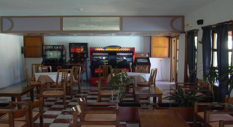 Camari Garden Hotel Apartments 雅拉尼奥 外观 照片